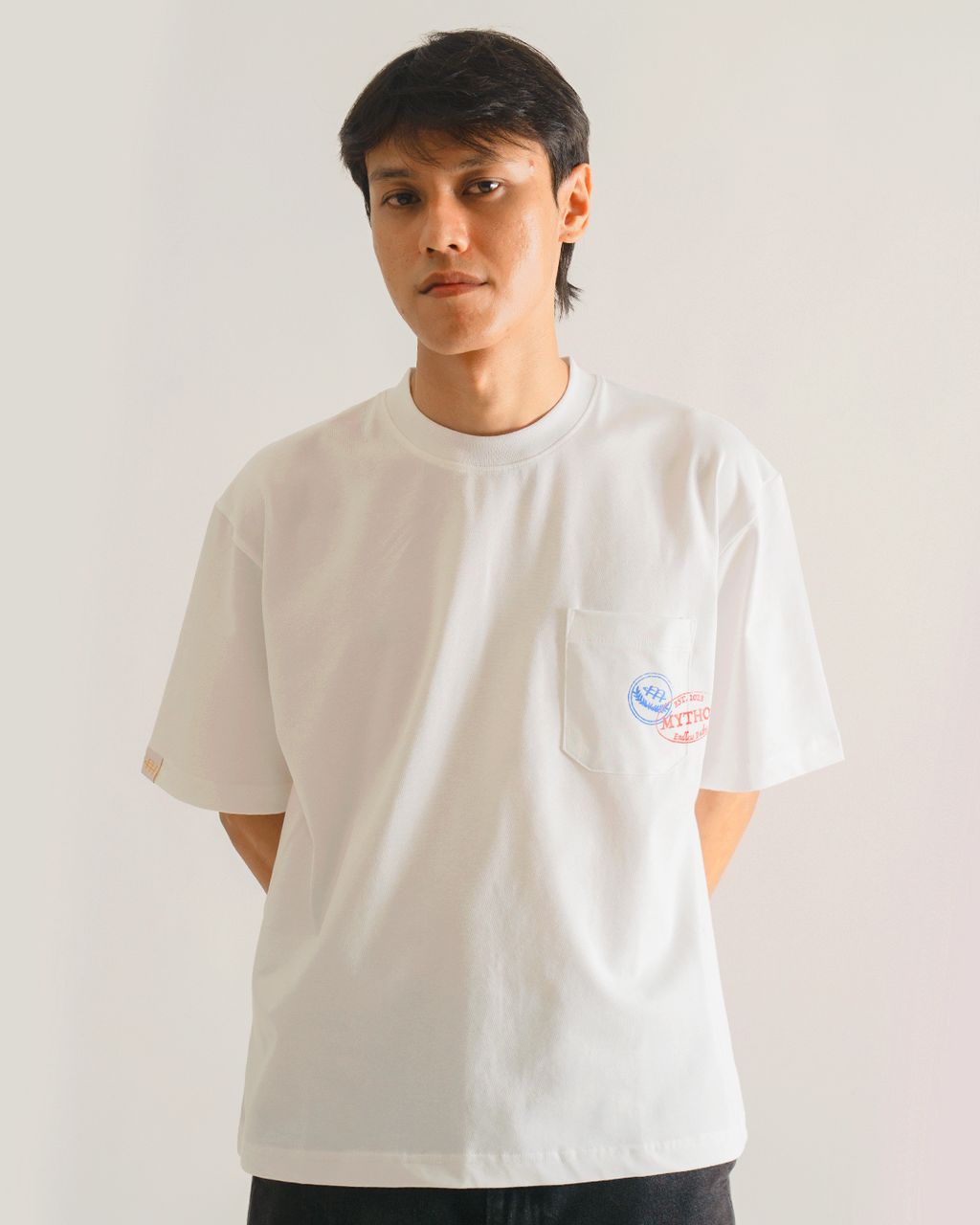 MYTHOS Stamp 3 White