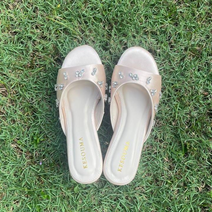 033ccc6aff2540d2a7659fce6a9aa9c8~tplv-aphluv4xwc-origin-jpeg