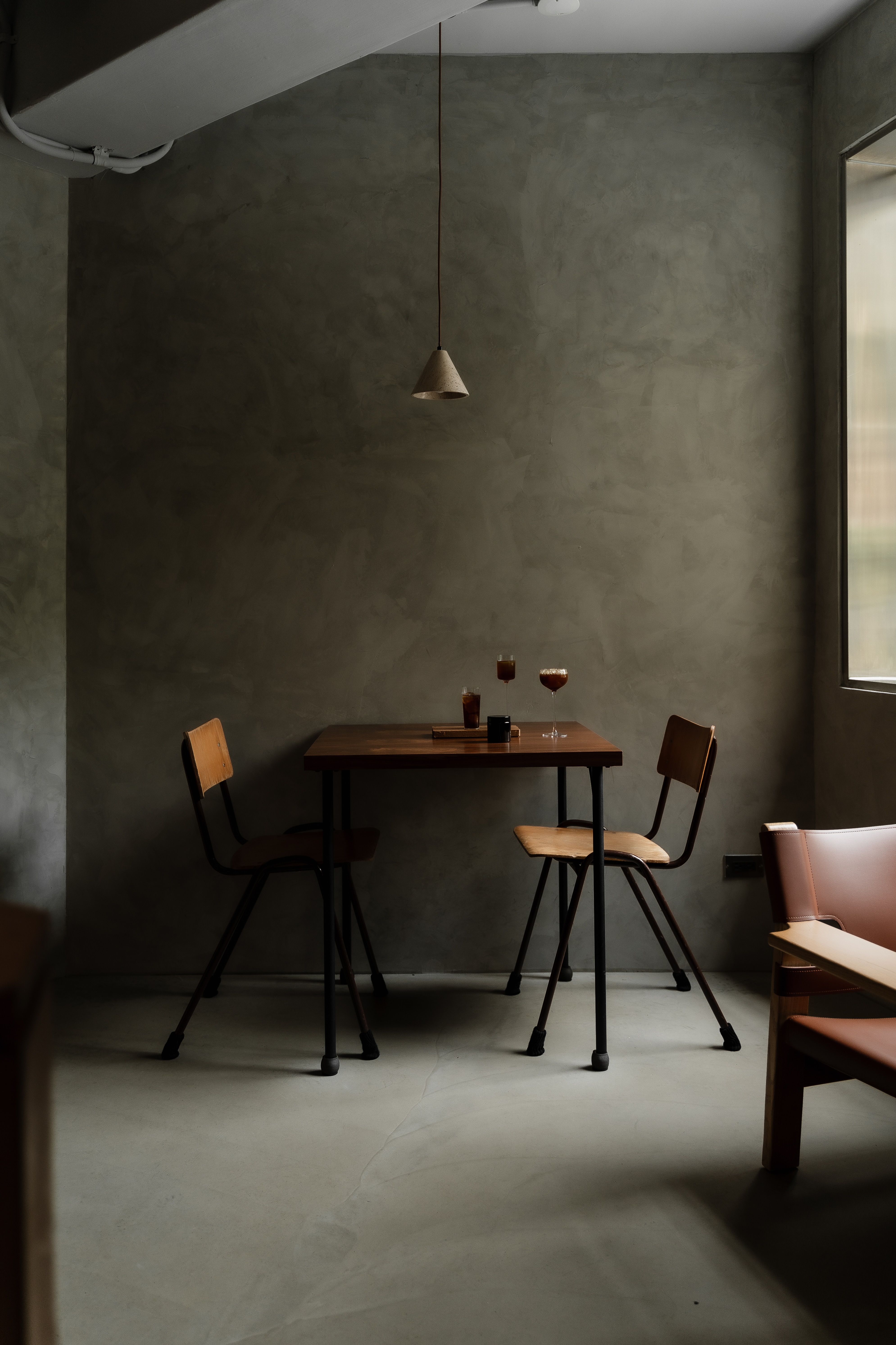 noon coffee space quiet corner afternoon