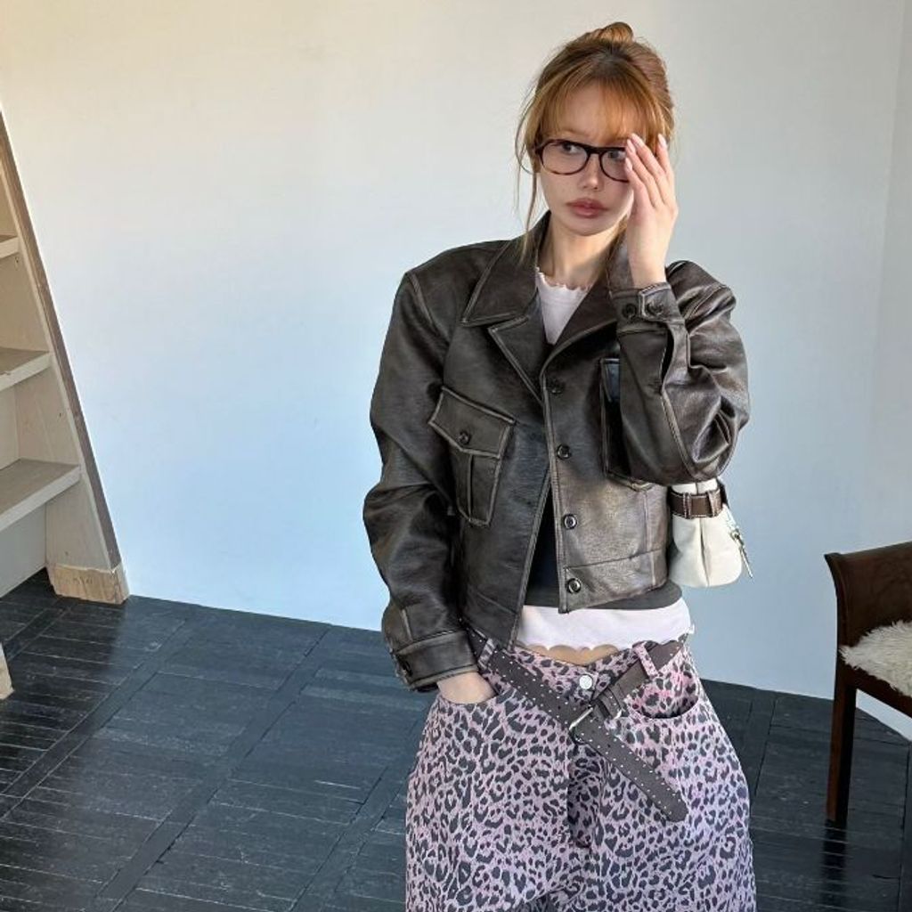 tw-11134207-820l5-mlyxvbx538qq25