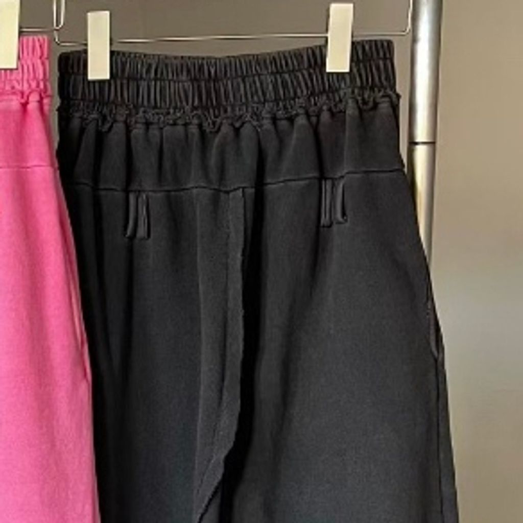 tw-11134207-820l7-mlyxht1poop032