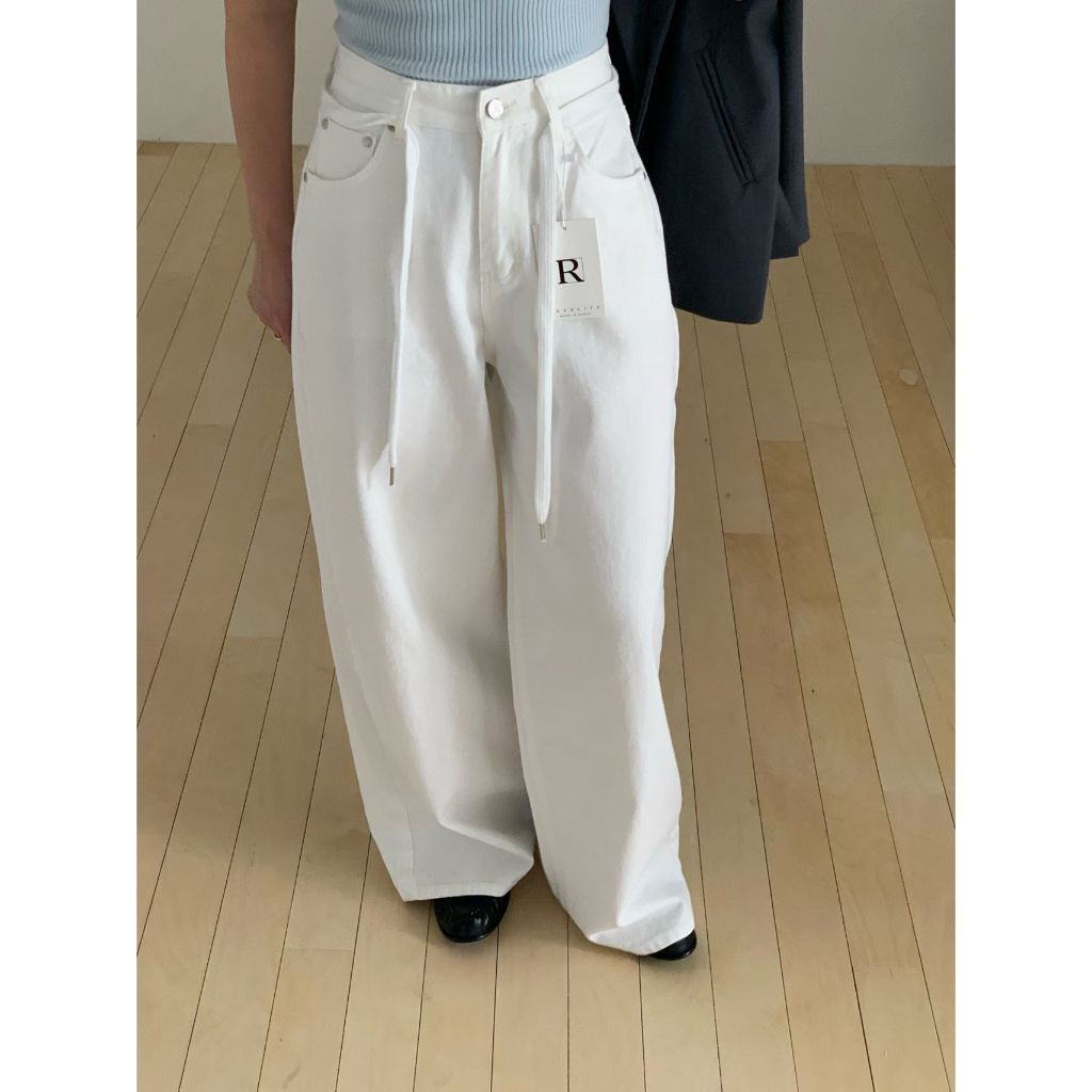 tw-11134207-820l9-mlxn48a64phgde