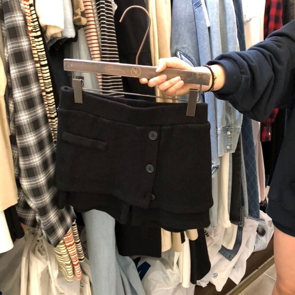 tw-11134207-820la-mlx6qzj8l81uc8