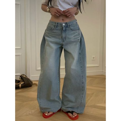 tw-11134207-820la-mm0eym8o1bf3b3