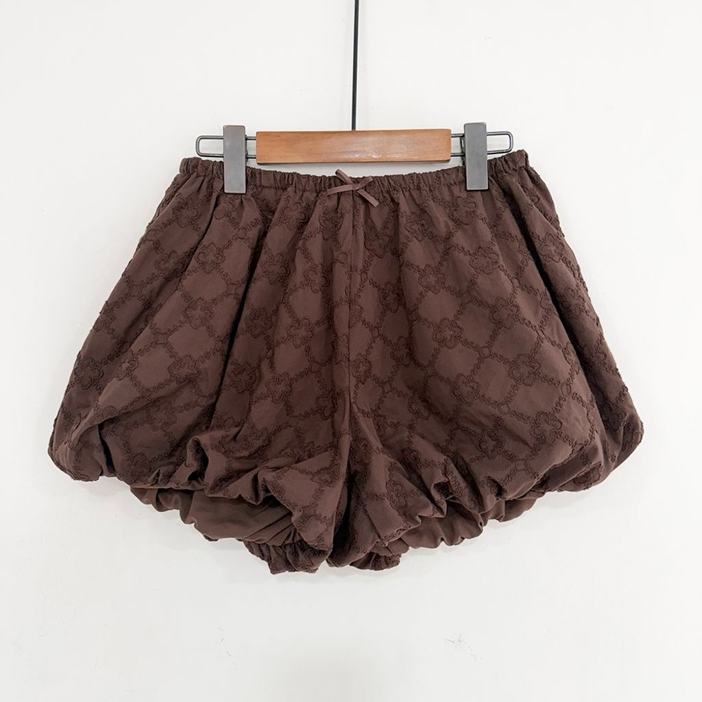 tw-11134207-820lf-mlx8w10p5yq0a3