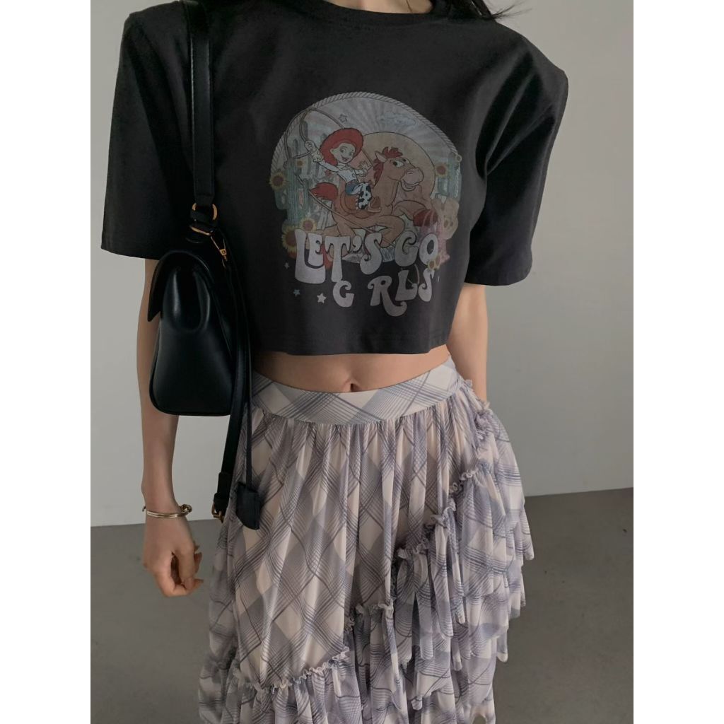 tw-11134207-820le-mm1dgo5oo5xf0d