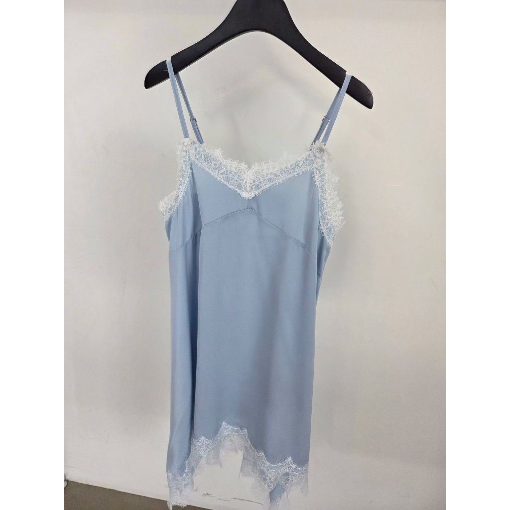 tw-11134207-820le-mm1eqhdezl6o5a