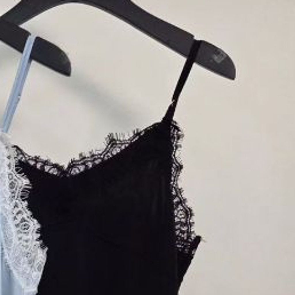 tw-11134207-820lg-mm1es2fgpkhsa3