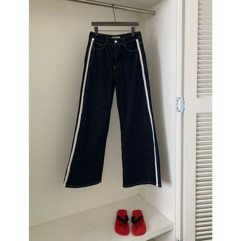 tw-11134207-820l5-mm1pyuq8tgch22