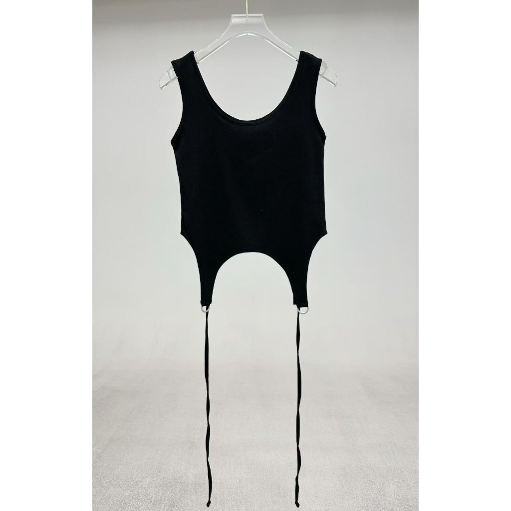 tw-11134207-820le-mmkfuq5fy1om2b