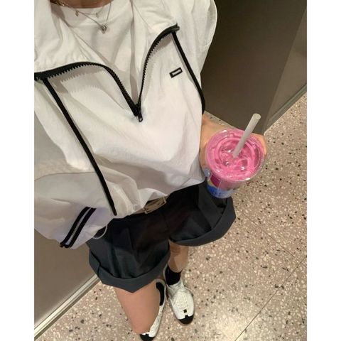 tw-11134207-820la-mmkhlw1yxde06d