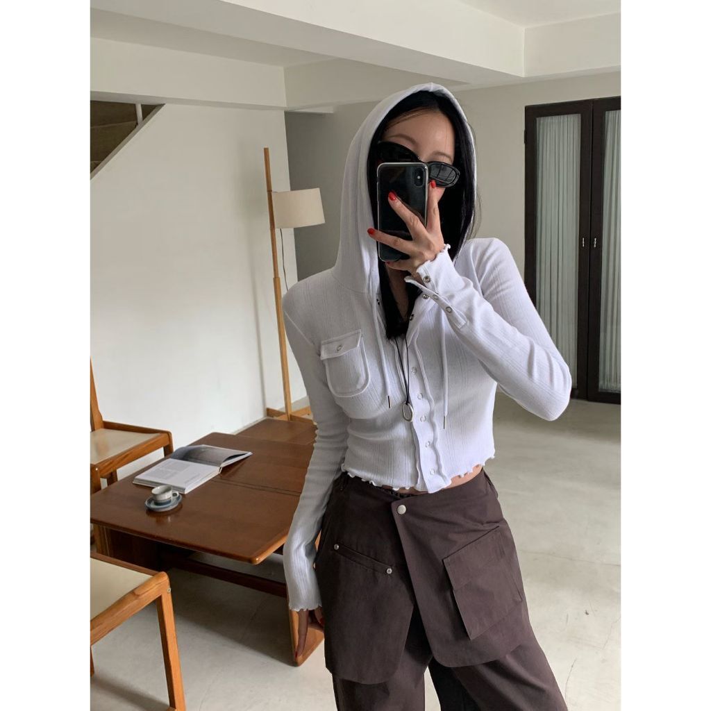 tw-11134207-820lg-mmkgr0kcb4lkb8