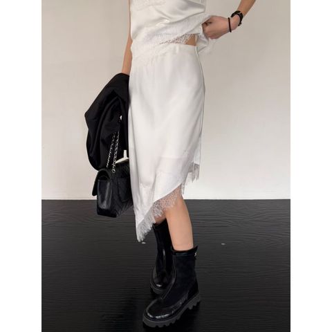 tw-11134207-820le-mmlnxnmy3zewe8