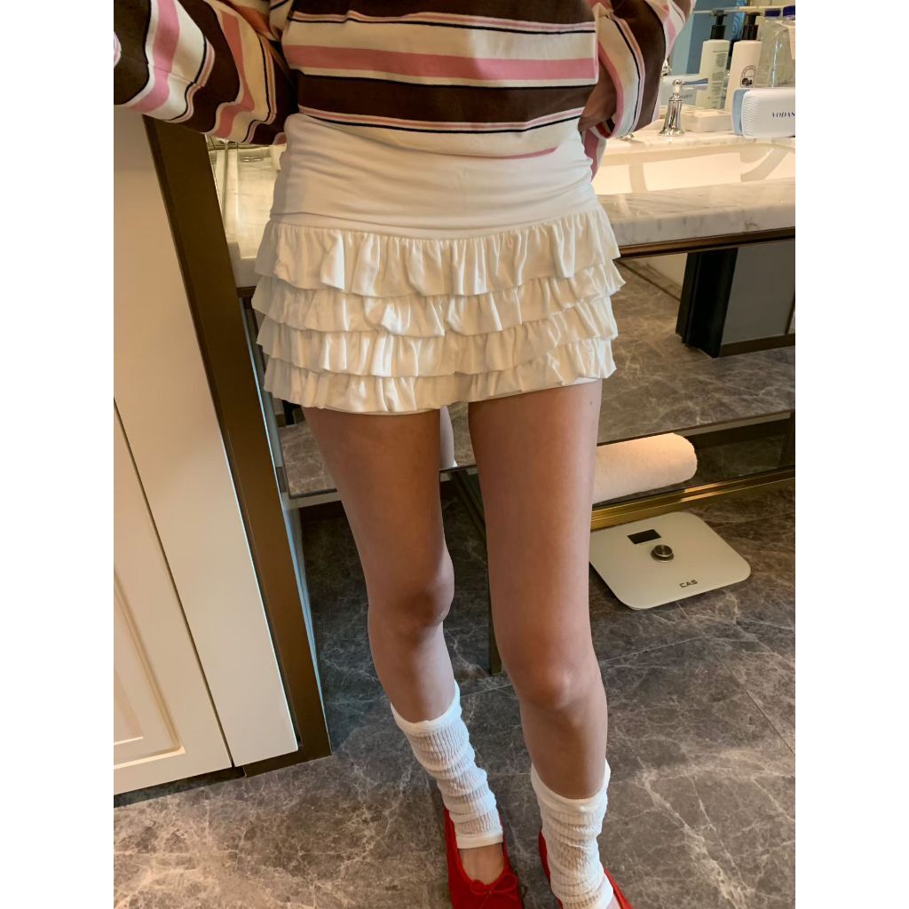 tw-11134207-820lg-mmlxbfl8yvig8e