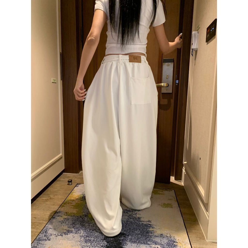 tw-11134207-820le-mmlxschzzncye7