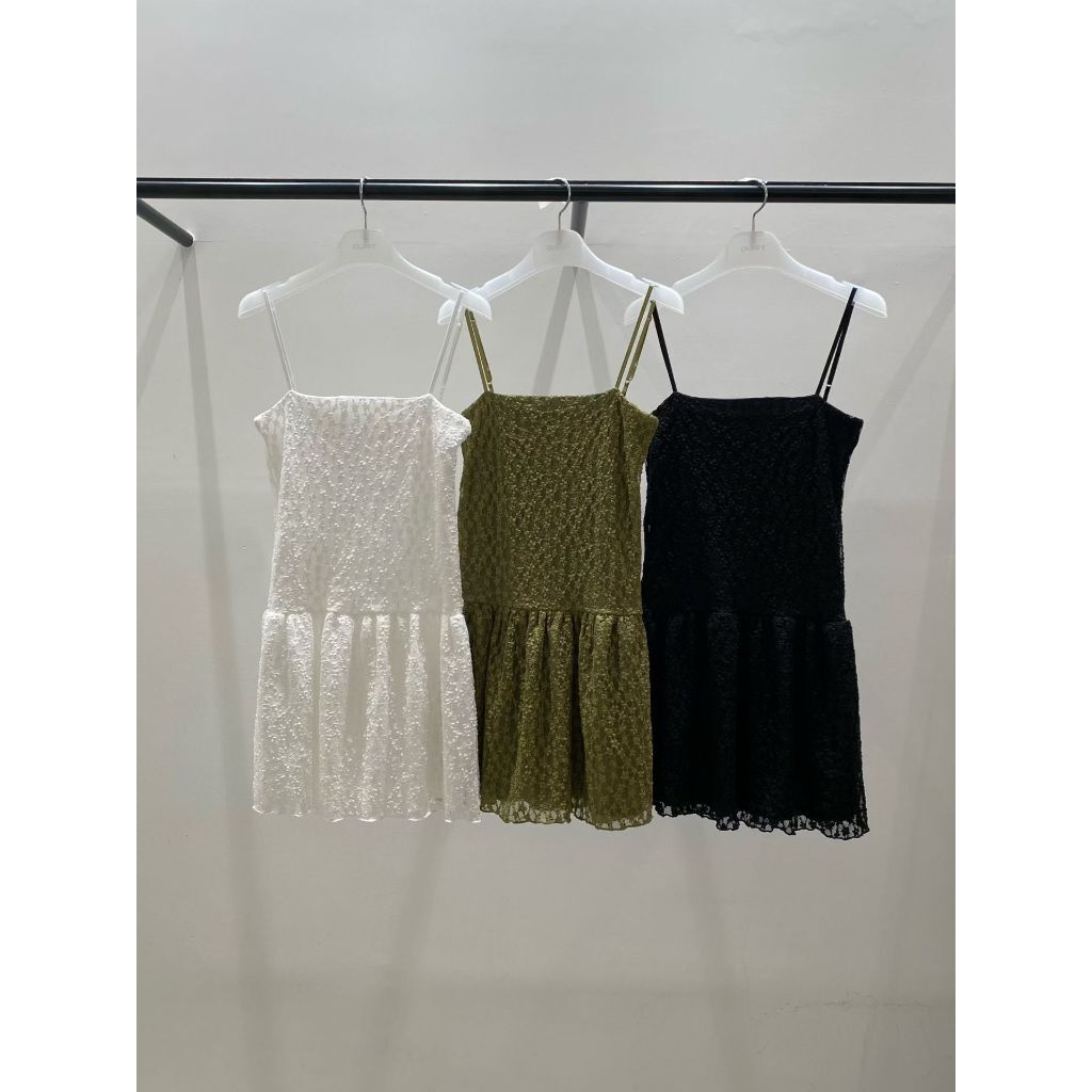 tw-11134207-820lf-mmonnqz96dqc9a