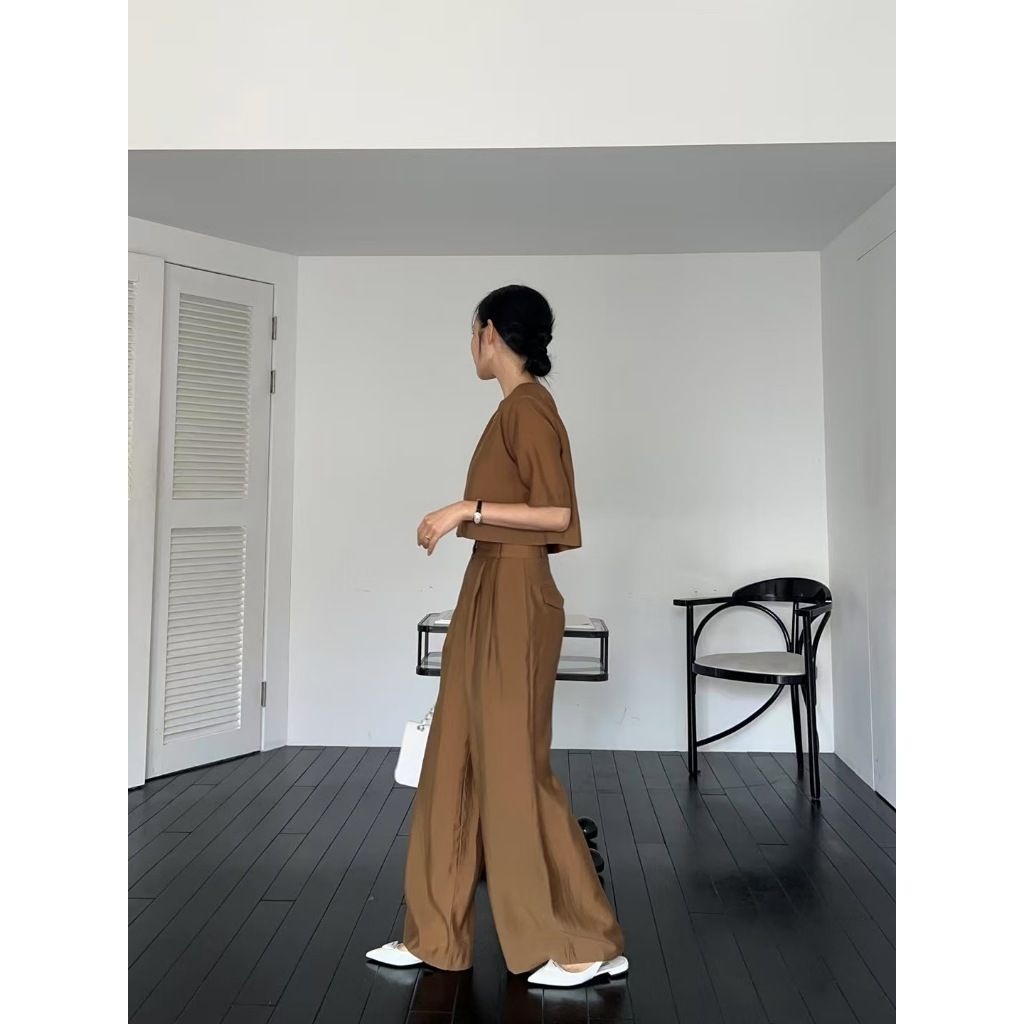 tw-11134207-7rbk6-m9eek22xgmtheb