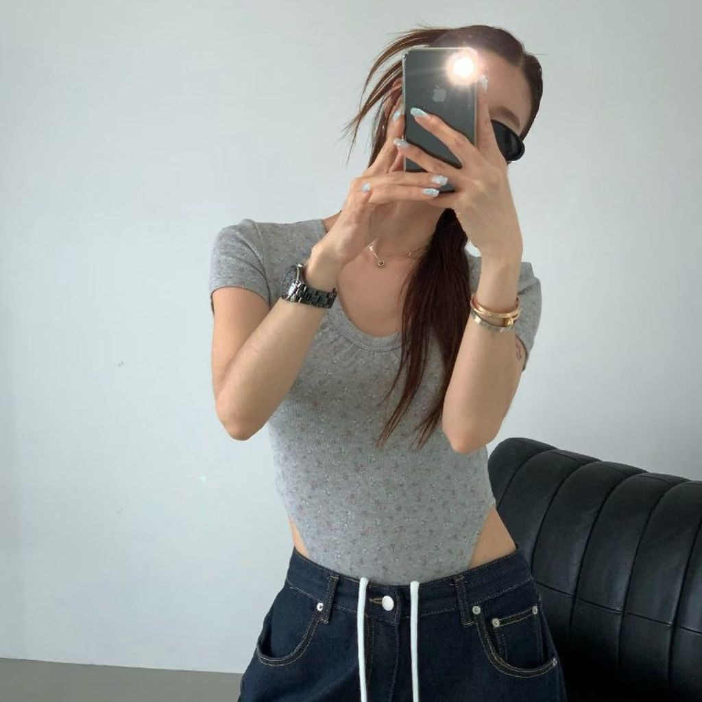 tw-11134207-820l4-mnnpsfayk3cwcd