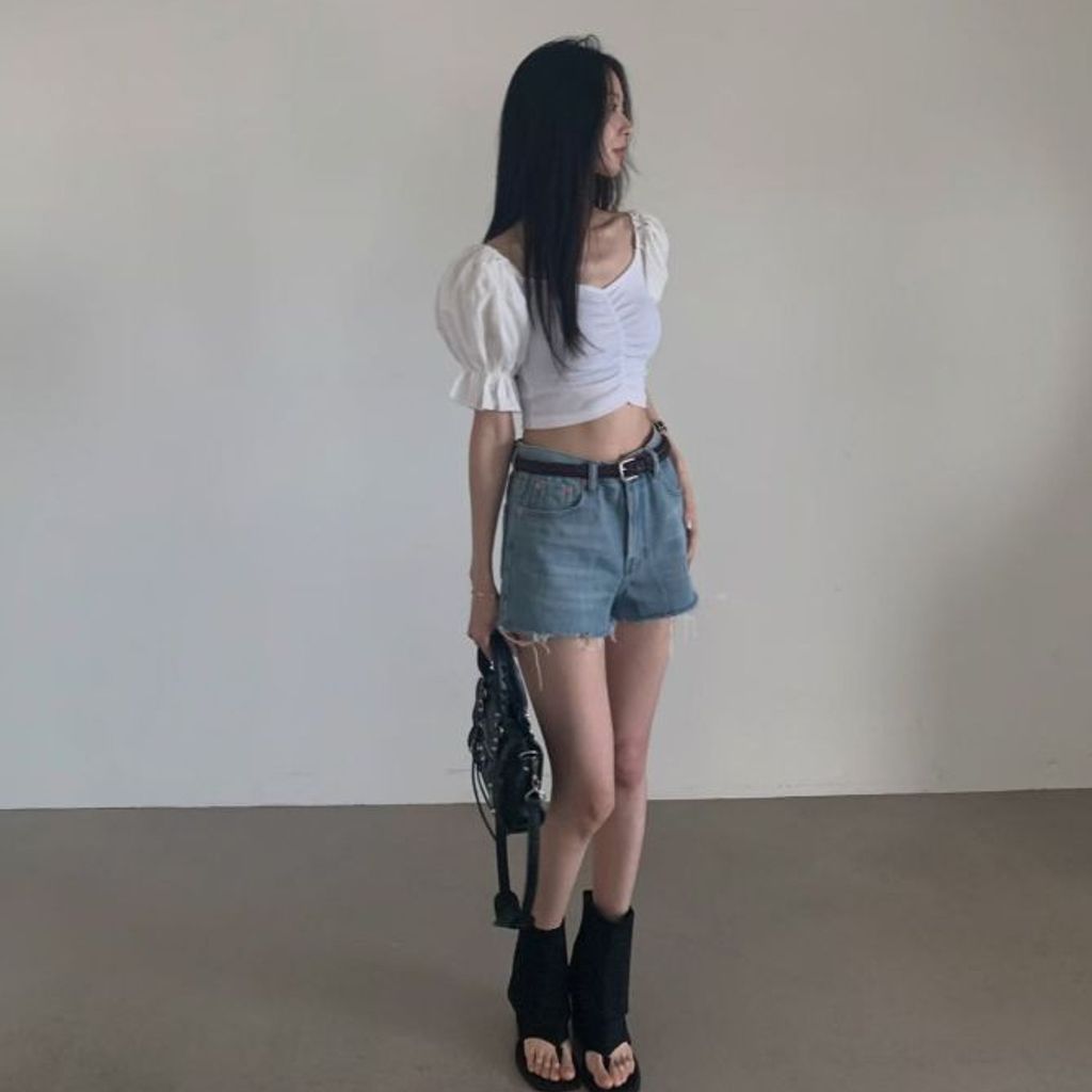 tw-11134207-820la-mnybxorm07i9df