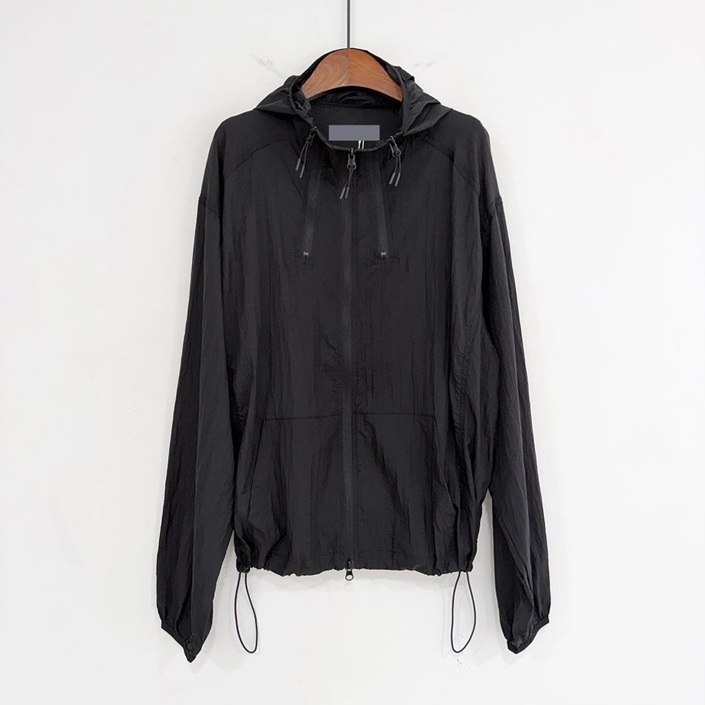 tw-11134207-820l4-mp6inwfjc7imd1