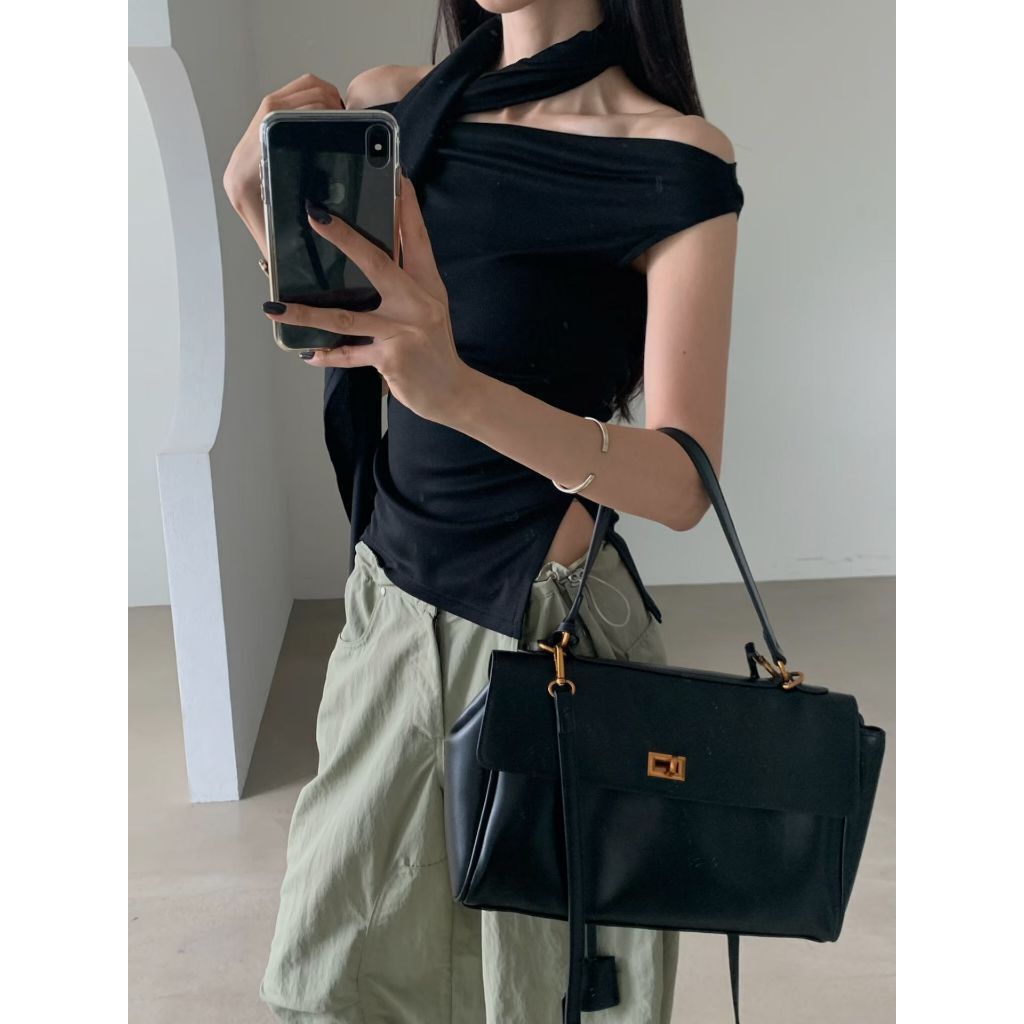tw-11134207-820l4-mp38xq946uj1d2