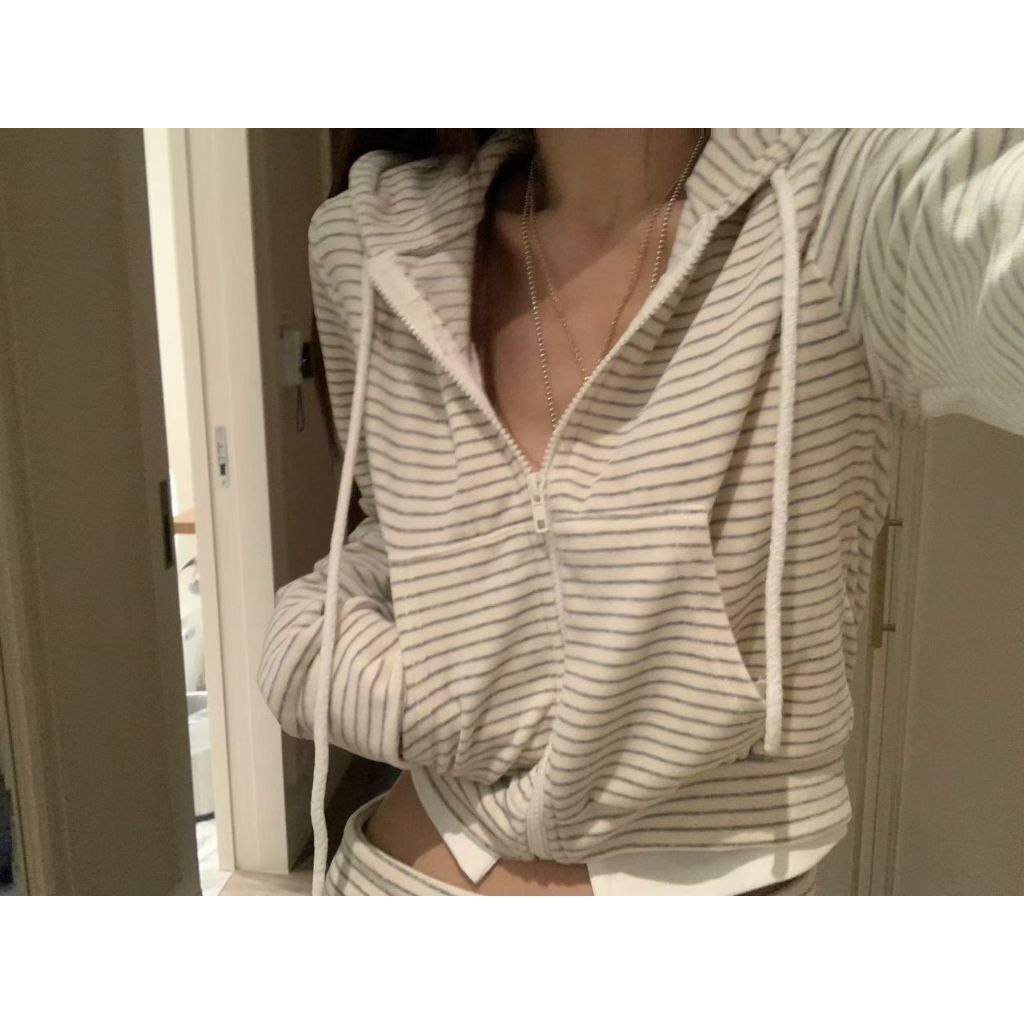 tw-11134207-820l5-mswvq1gzwjyi2c