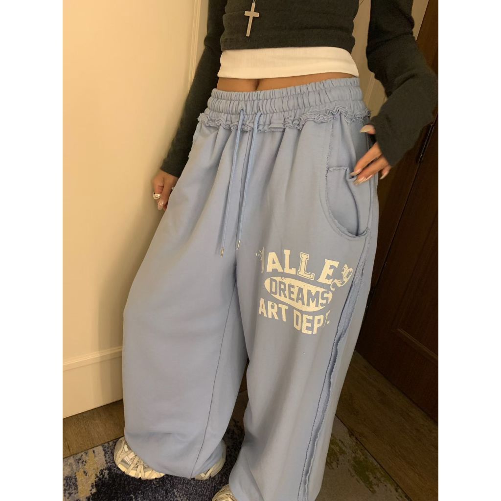 tw-11134207-820l6-muac5k1r18gaf7