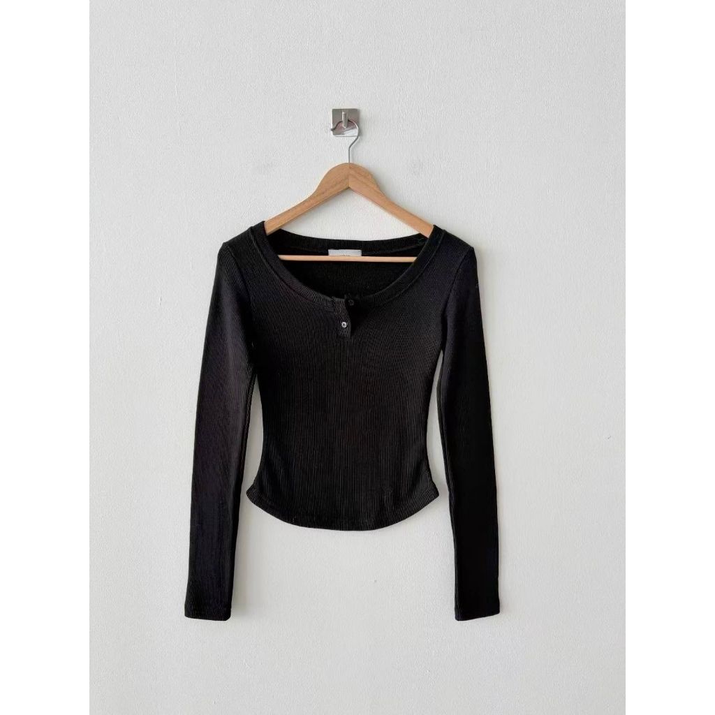 tw-11134207-81ztc-mhpqou64gkjlc0