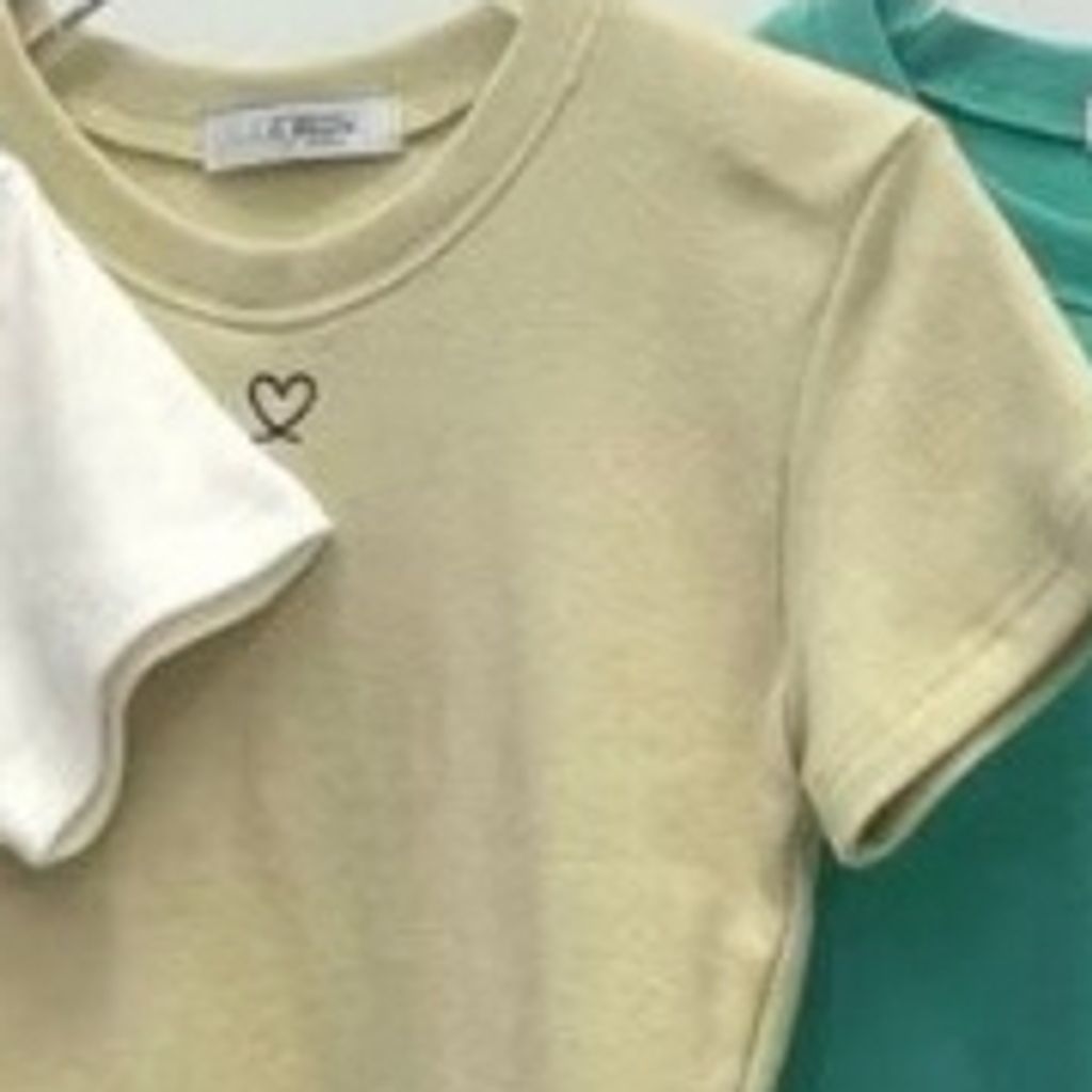 tw-11134207-81ztd-mid3cz3zfa4gff