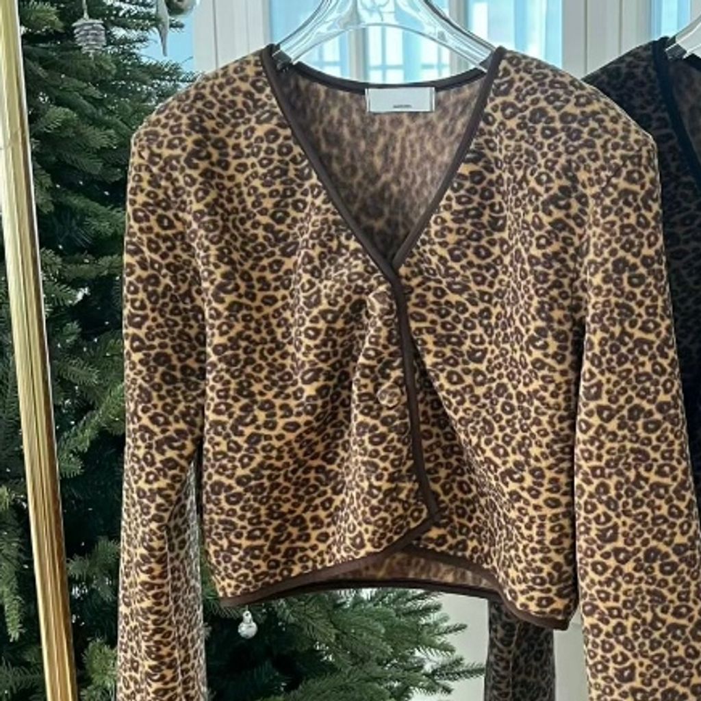 tw-11134207-81ztn-mi5zc9t9r0g4ec