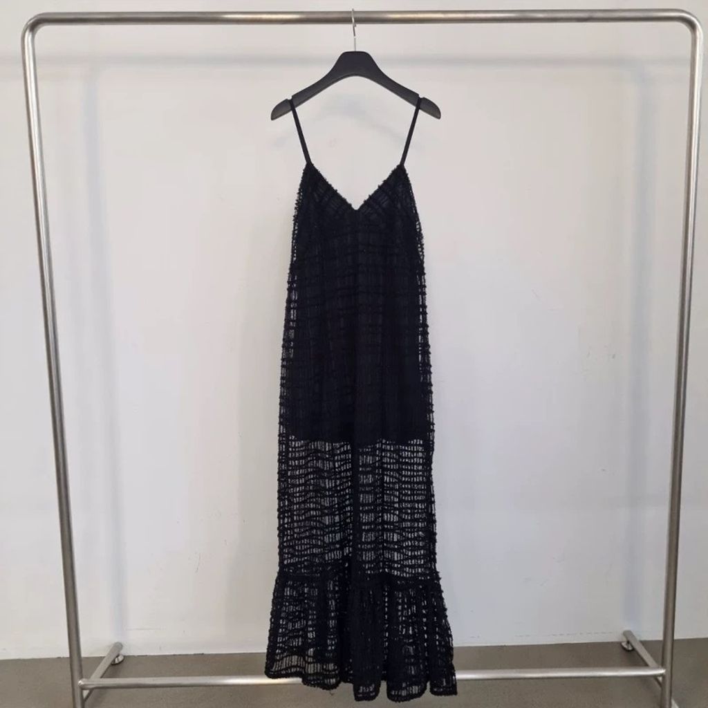 tw-11134207-81ztn-mhuijdyzkm4i1c