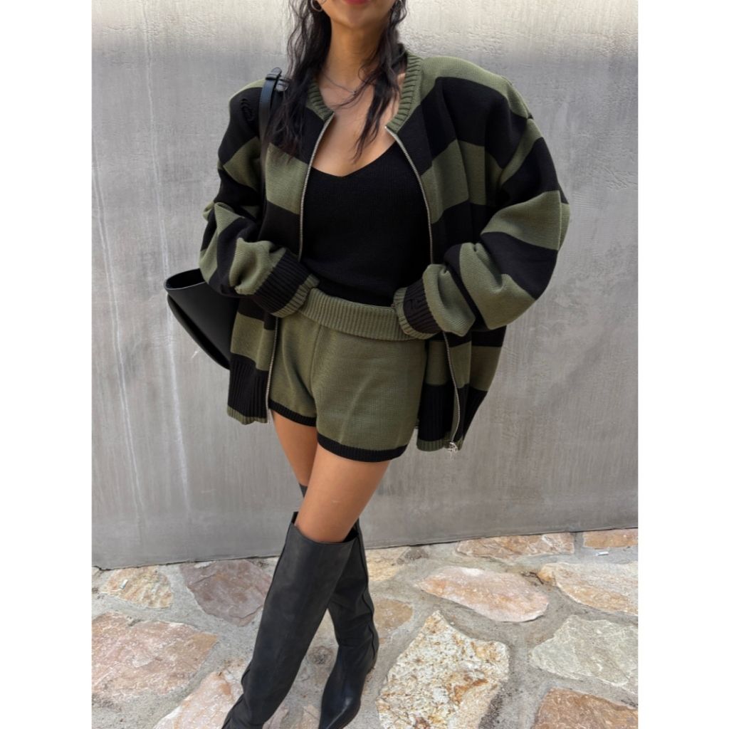 tw-11134207-81zth-mfau2s9rl2q2cf