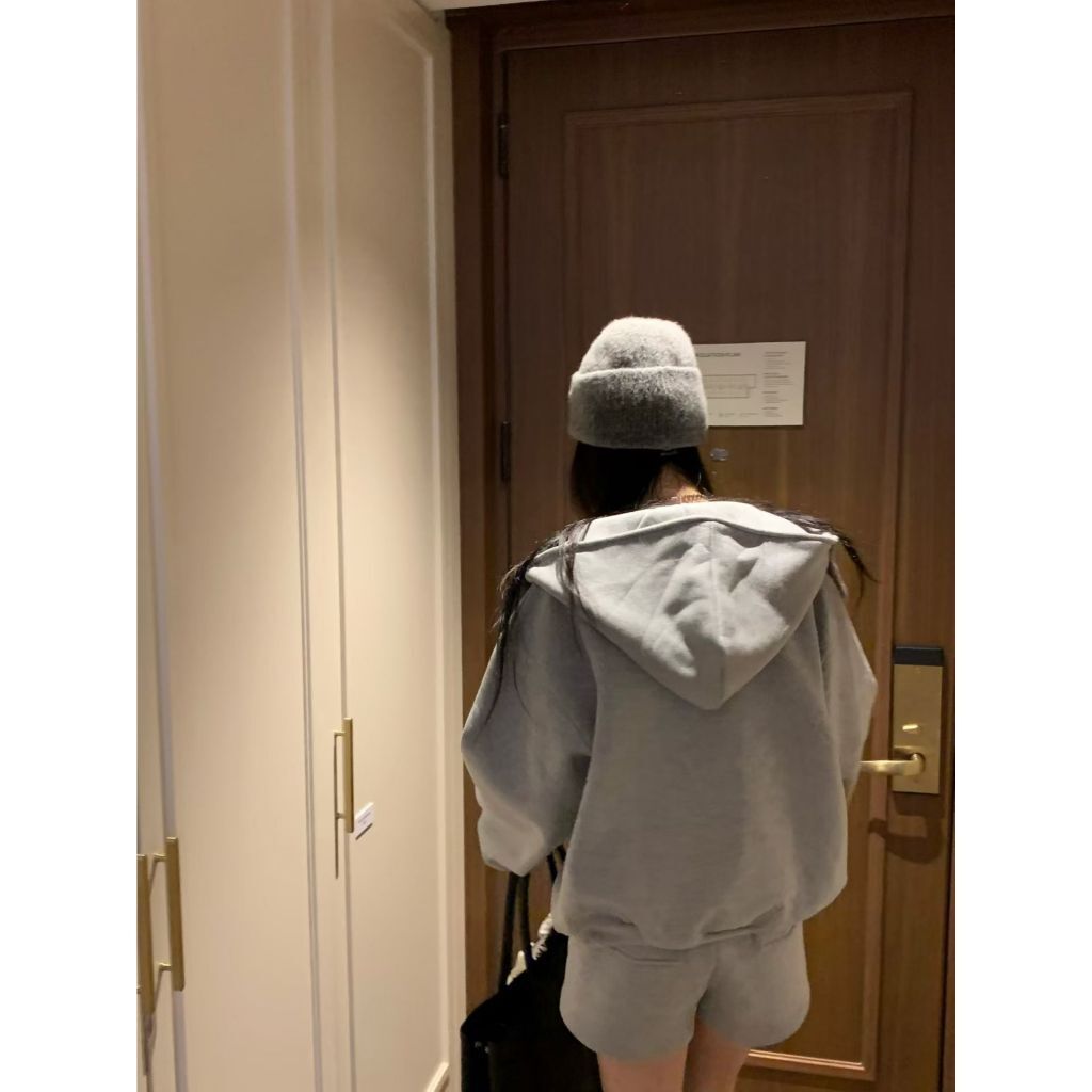 tw-11134207-81ztf-mh2sxc6hkbgs96