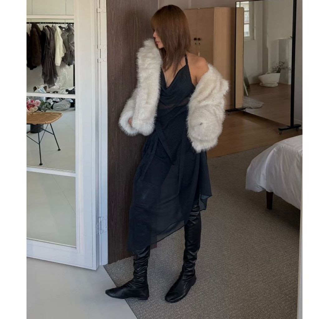 tw-11134207-81ztm-mi1dc4mw969ue7