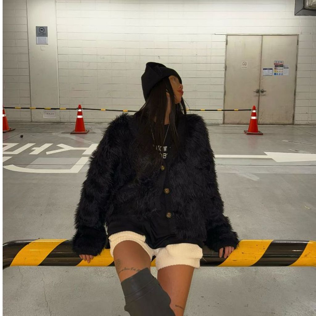 tw-11134207-81zte-mi4hi8i1dv5y1c