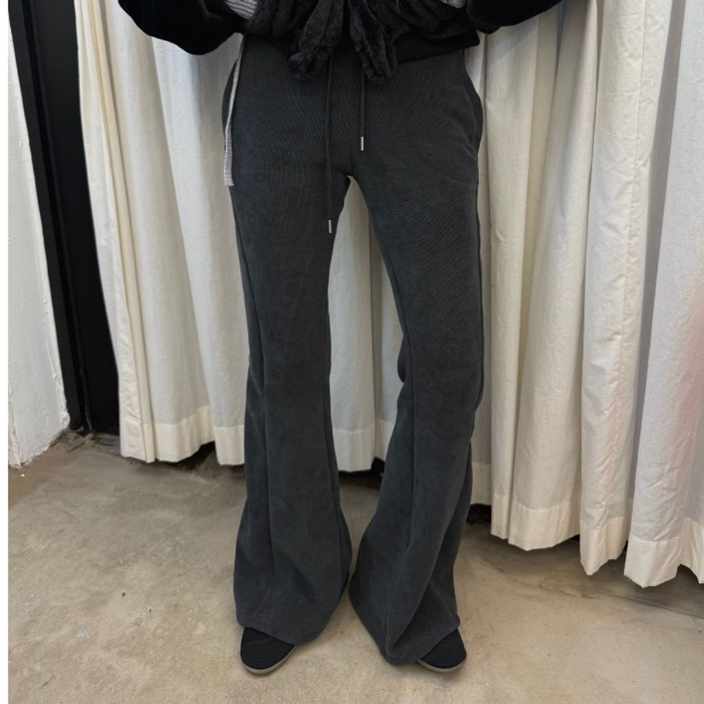 tw-11134207-81ztl-mi4h4hw3j18jb5