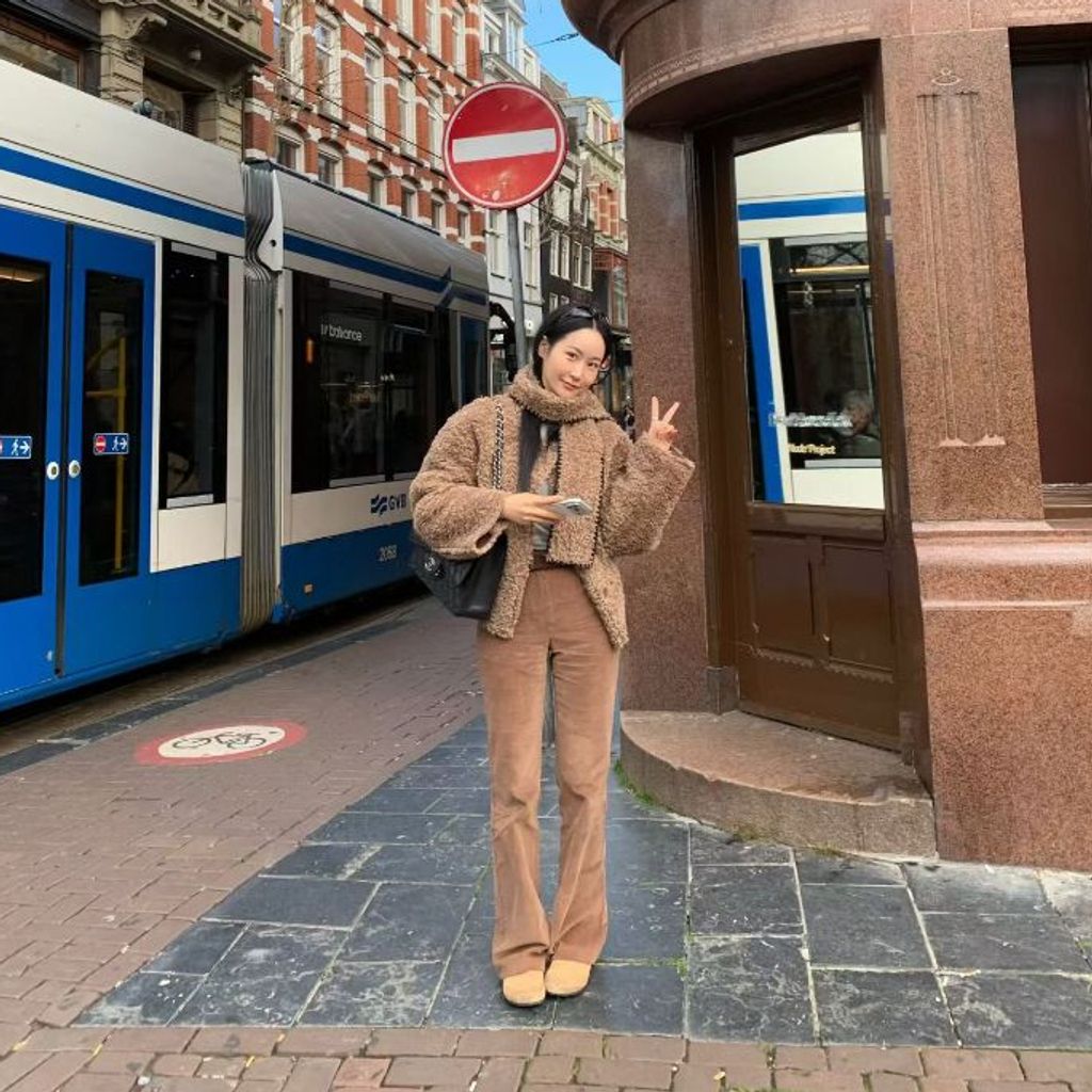 tw-11134207-81zth-mi1ekix32lfpa0