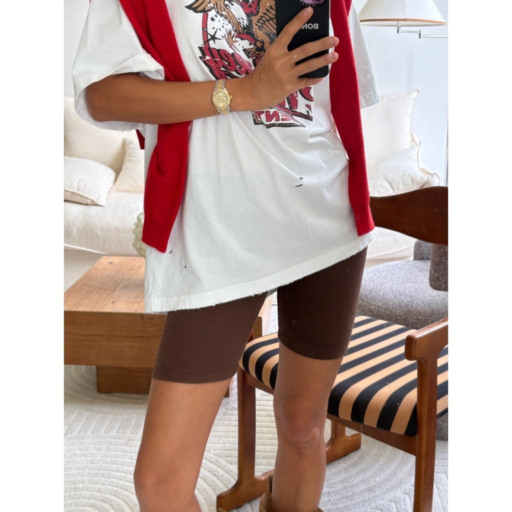 tw-11134207-81ztl-meayafyxmih02c