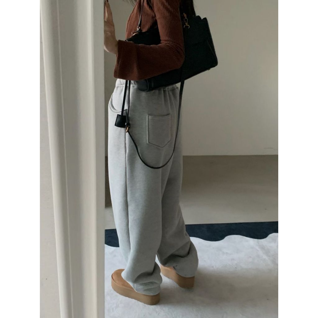 tw-11134207-81ztm-mhujpe6fncw09d