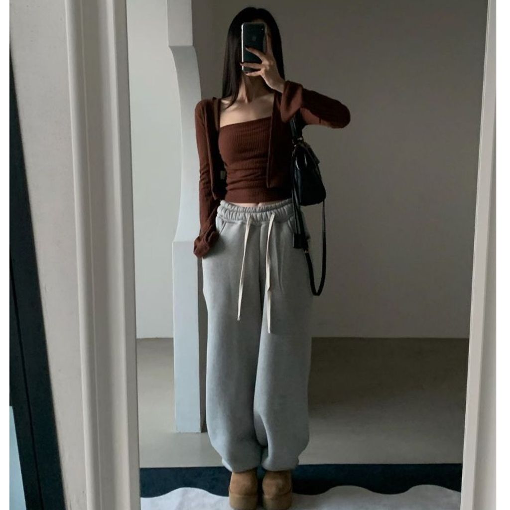 tw-11134207-81ztl-mhuhq5retnupb3