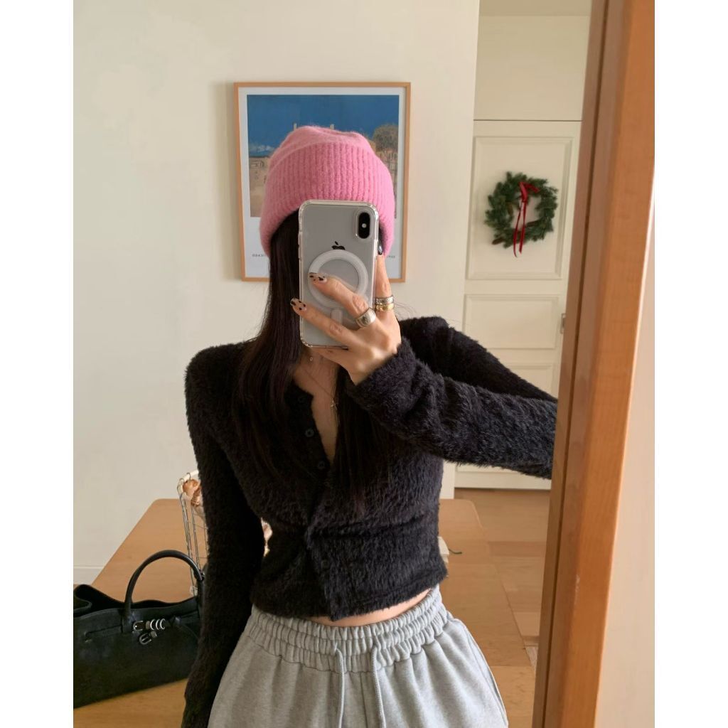 tw-11134207-81ztl-mhuakwtla6f7cb