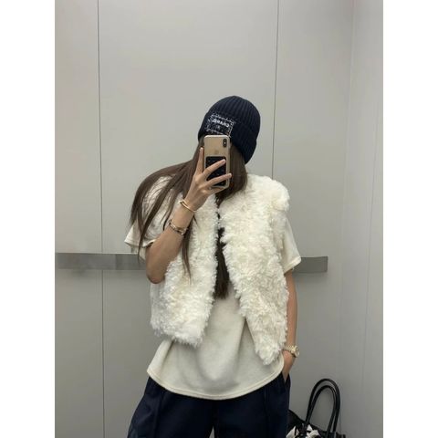 tw-11134207-81ztg-mhrcjfq6w54y82