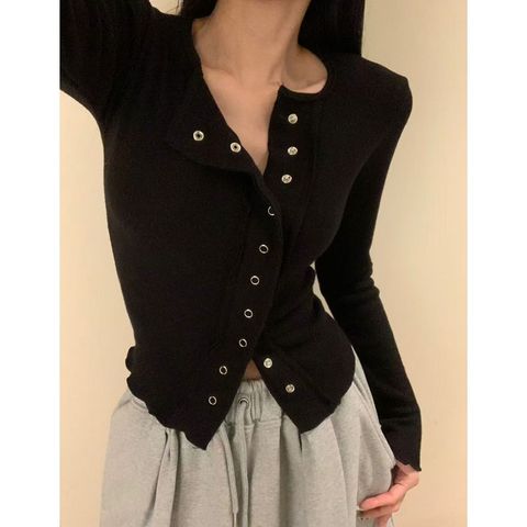 tw-11134207-81ztm-mhrpn4zm5atff7