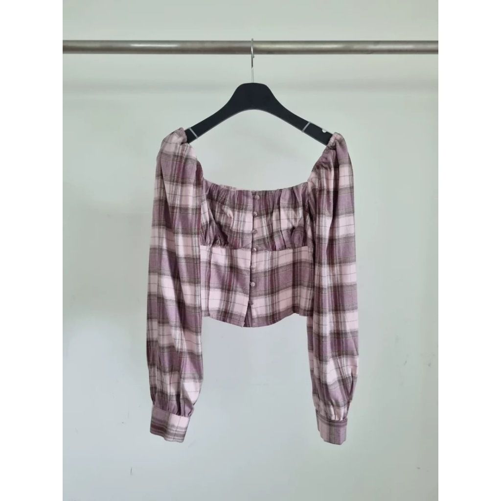 tw-11134207-81ztm-mei7tkmoip6oab