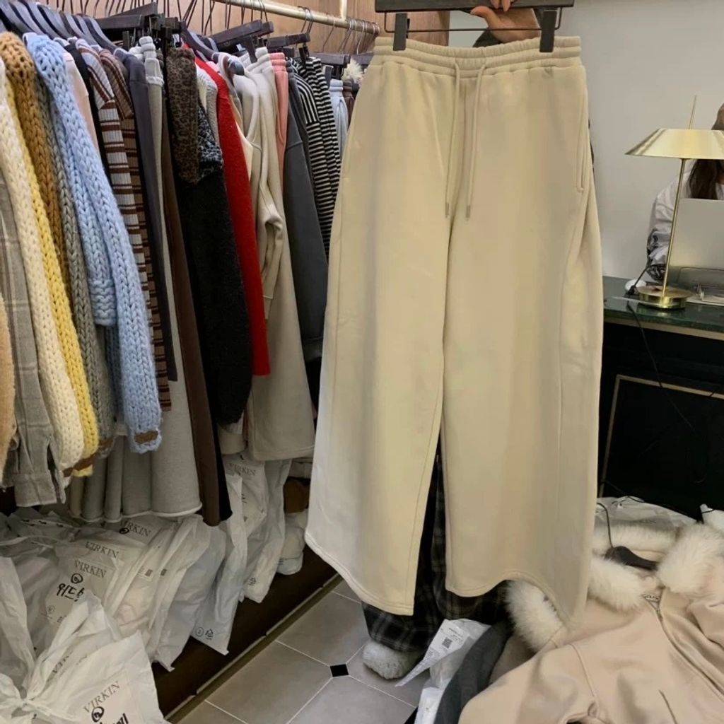 tw-11134207-81ztd-mh5oi5zk347g2f