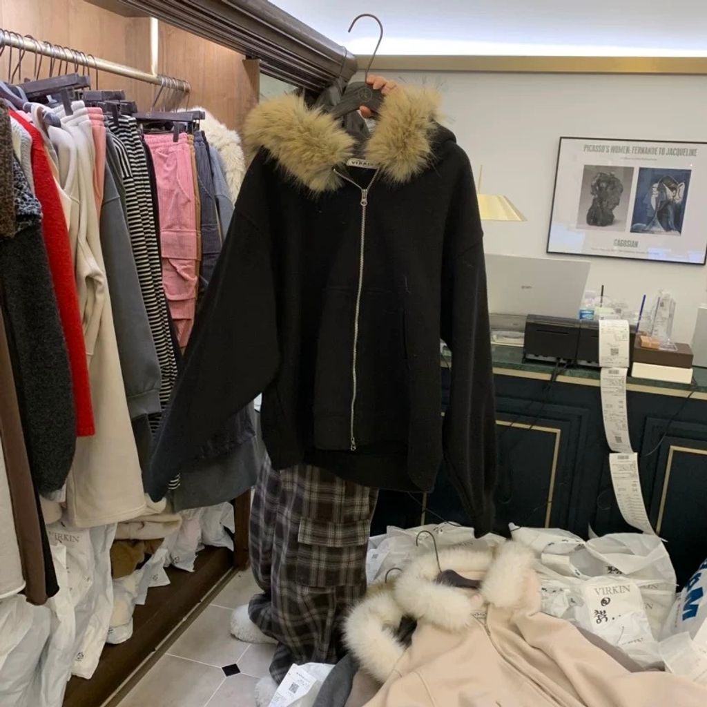 tw-11134207-81ztg-mh5ozuluz8jvd1