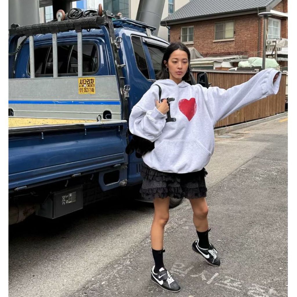 tw-11134207-81ztg-mgnhho8fm1hq84