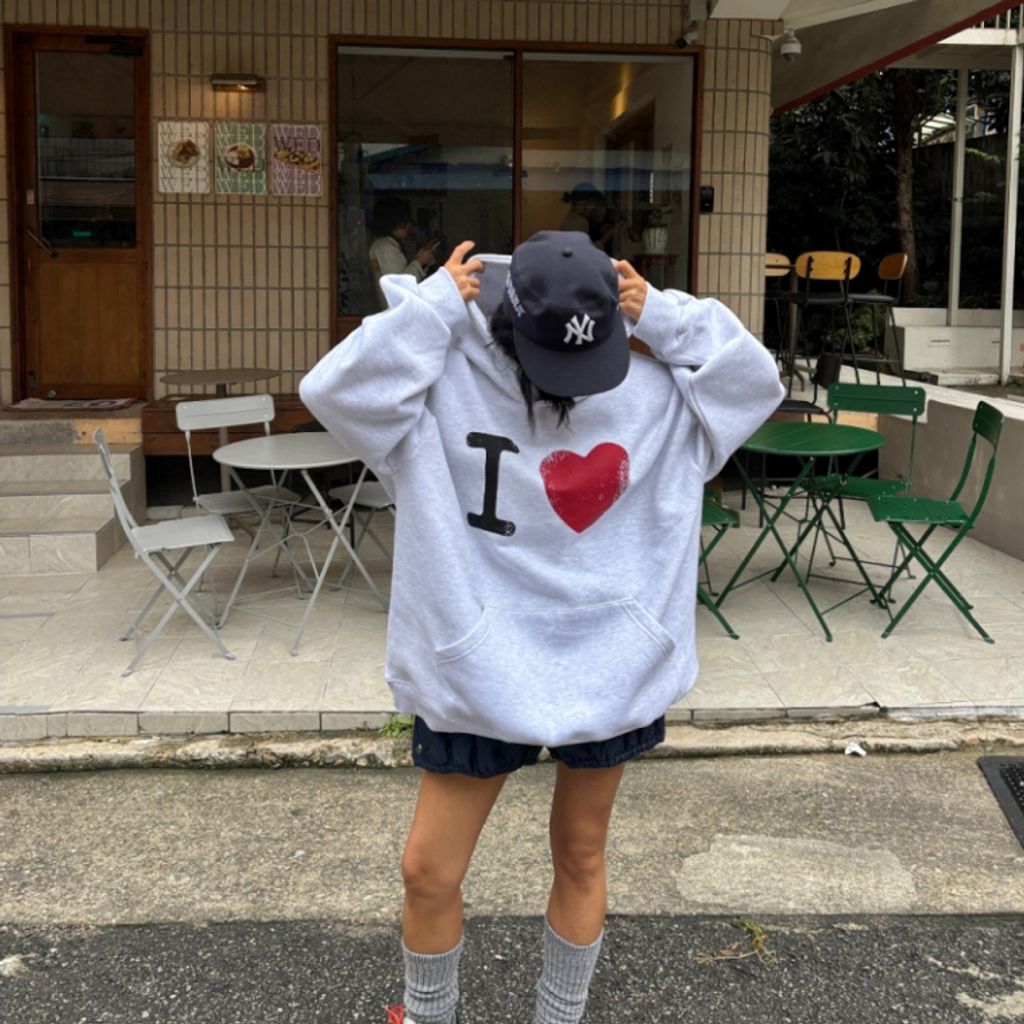 tw-11134207-81ztl-mgnhi2x0pm3369