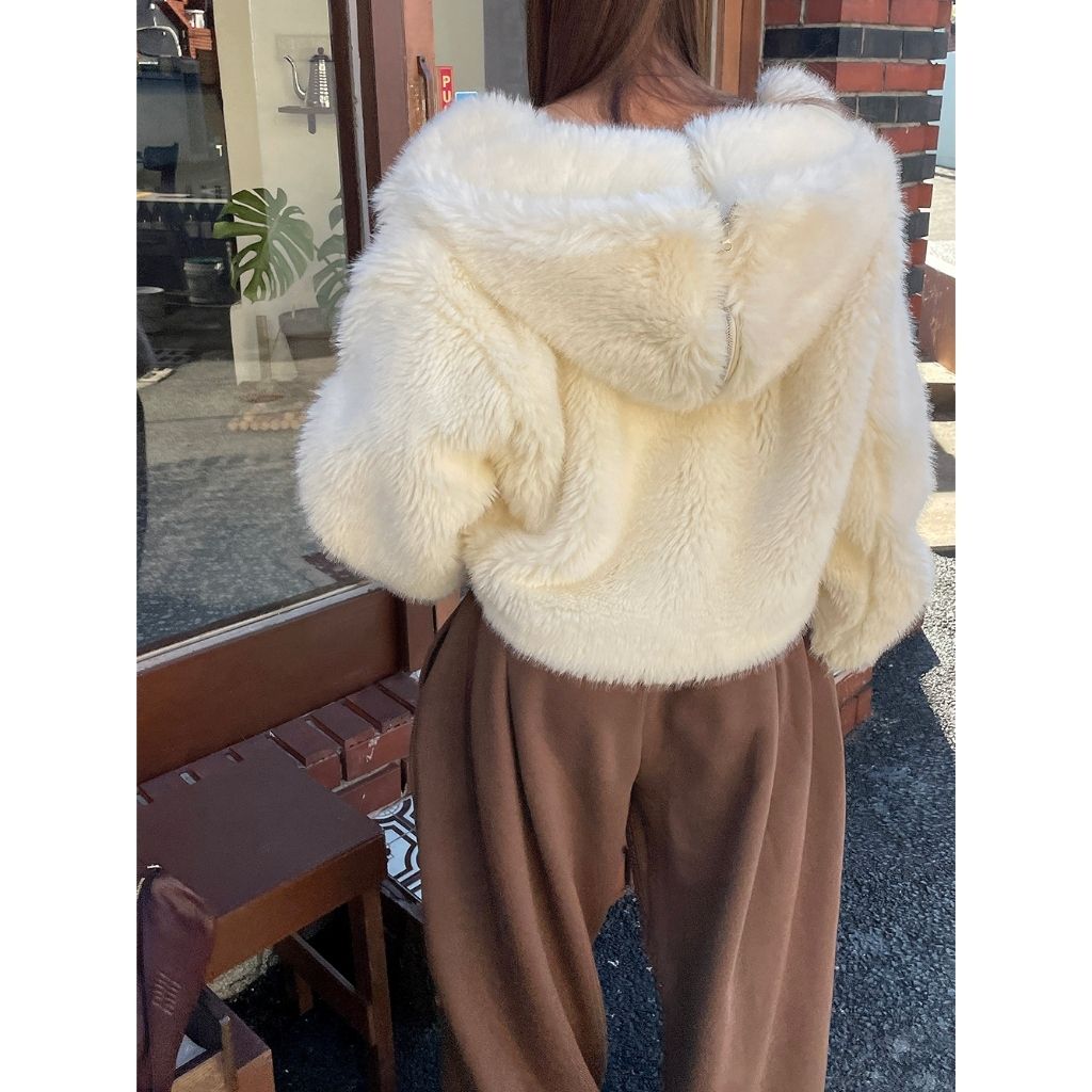 tw-11134207-81ztm-mgqjk46xh2j13d