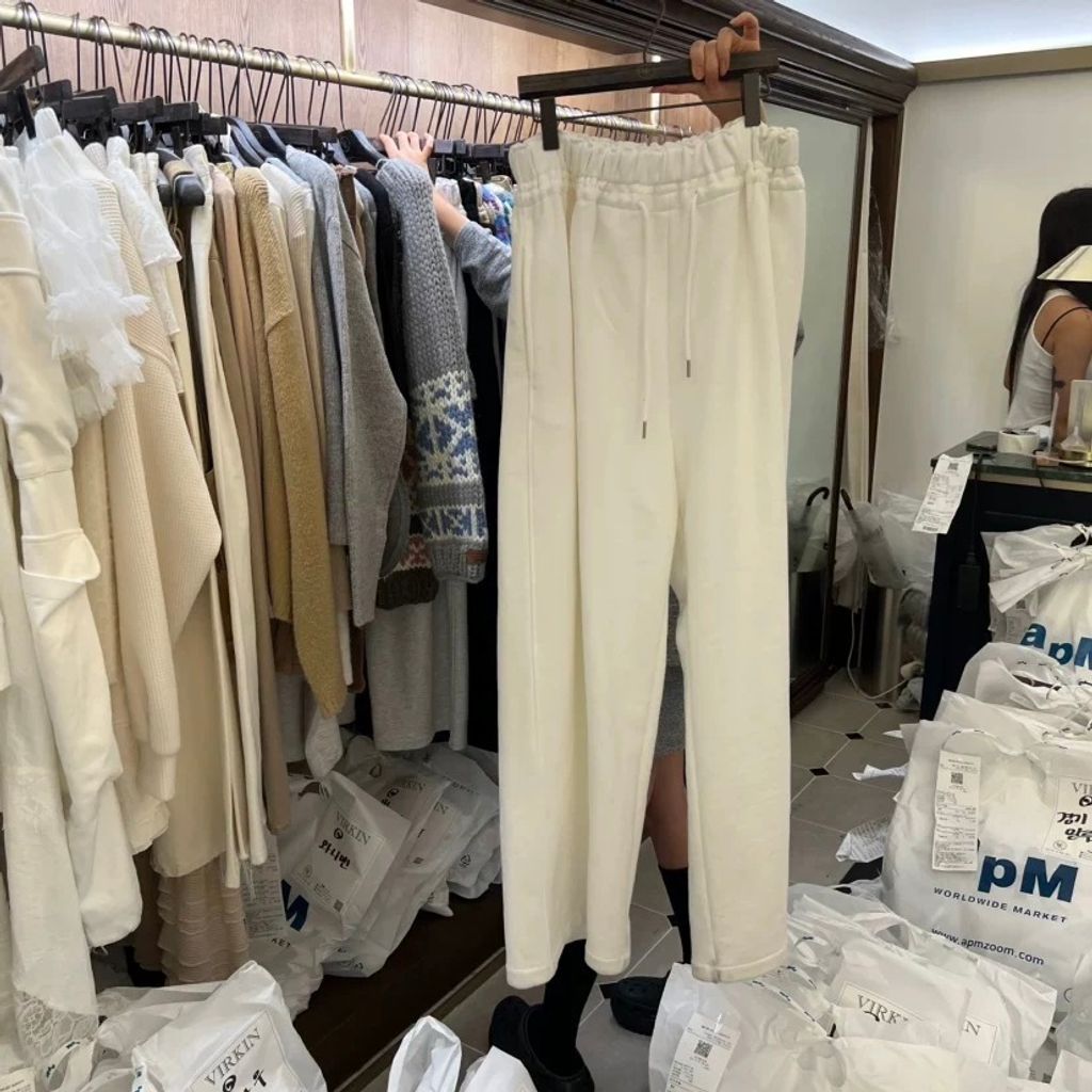 tw-11134207-81ztk-mgqj40y3vevfc2